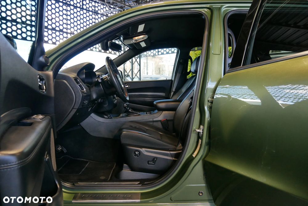 Dodge Durango - 8