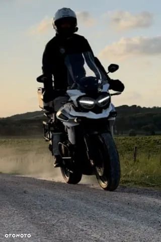 Triumph Tiger - 10