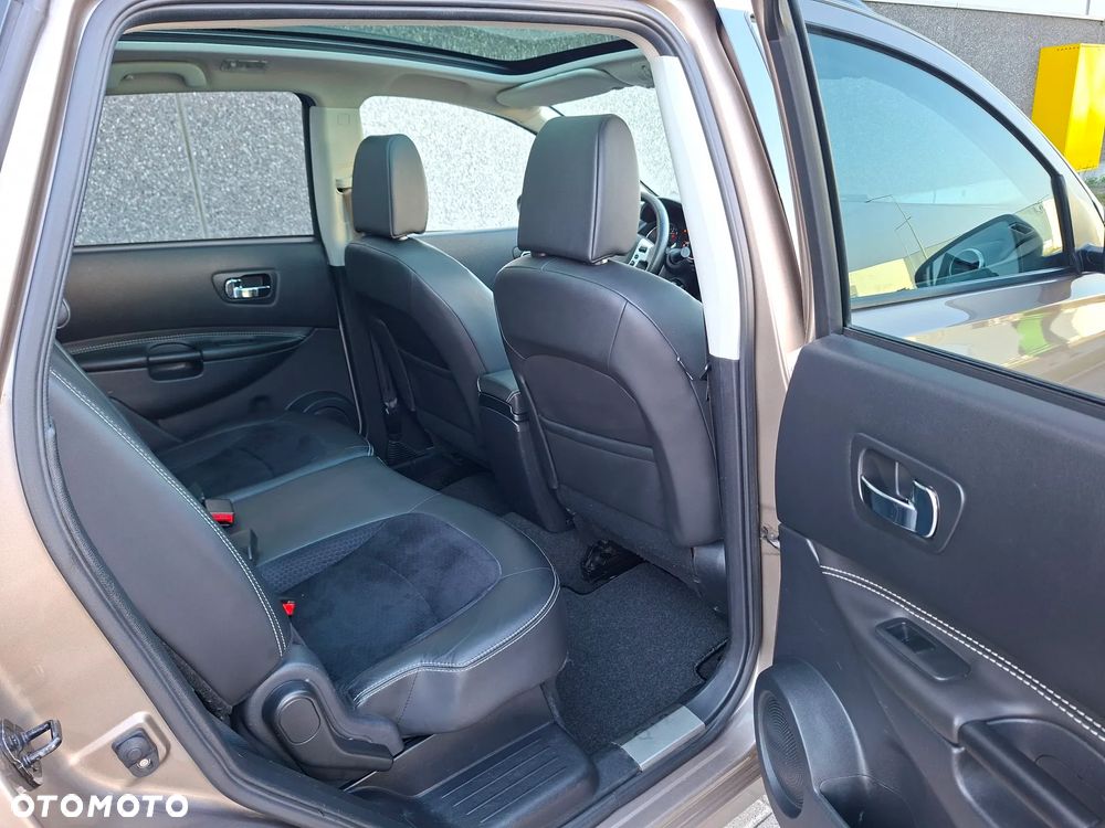 Nissan Qashqai+2 2.0 Tekna - 22