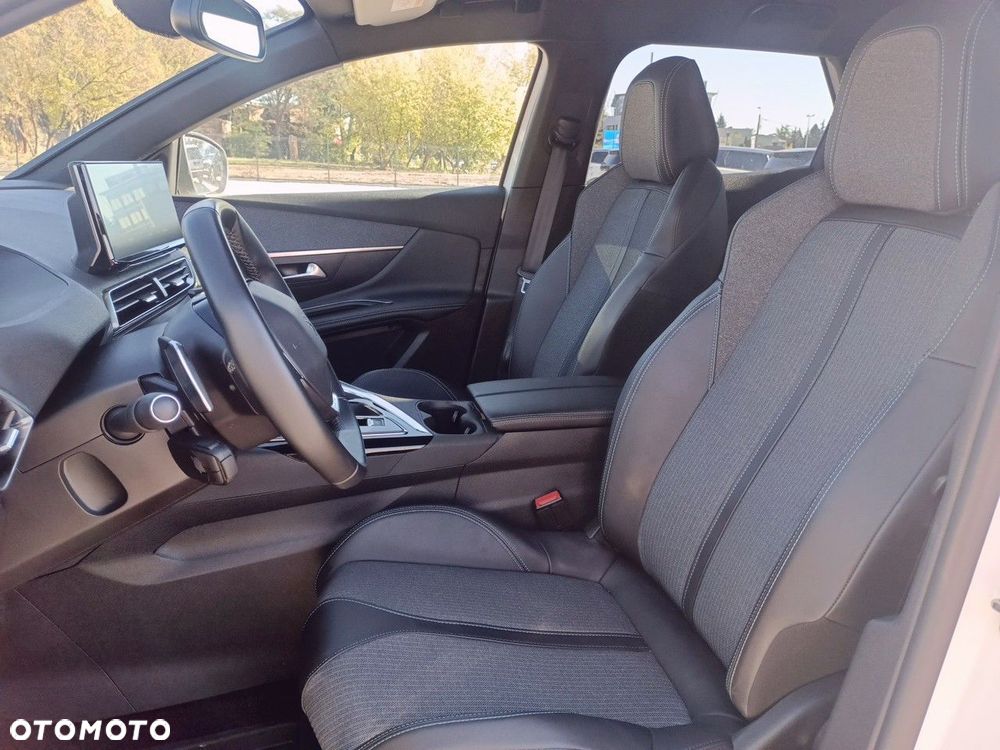 Peugeot 3008 1.2 PureTech Allure Pack S&S EAT8 - 8