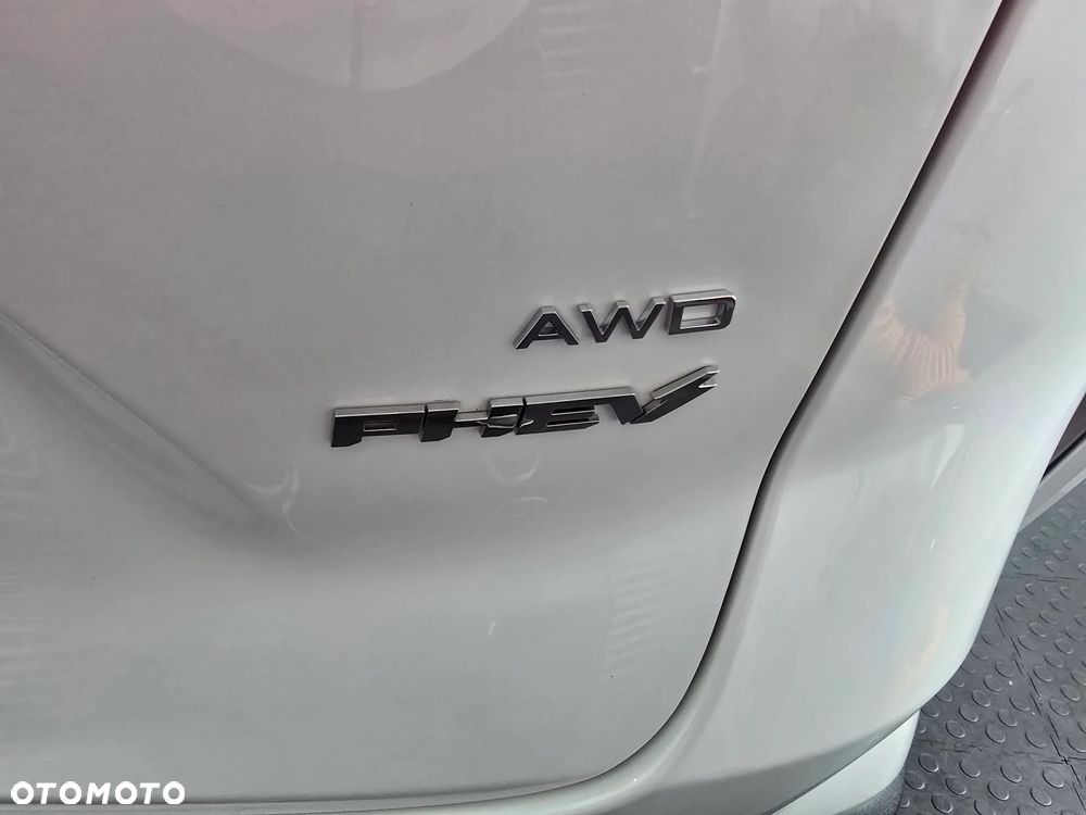 Omoda 9 1.5 Super Hybrid Exclusive AWD - 38