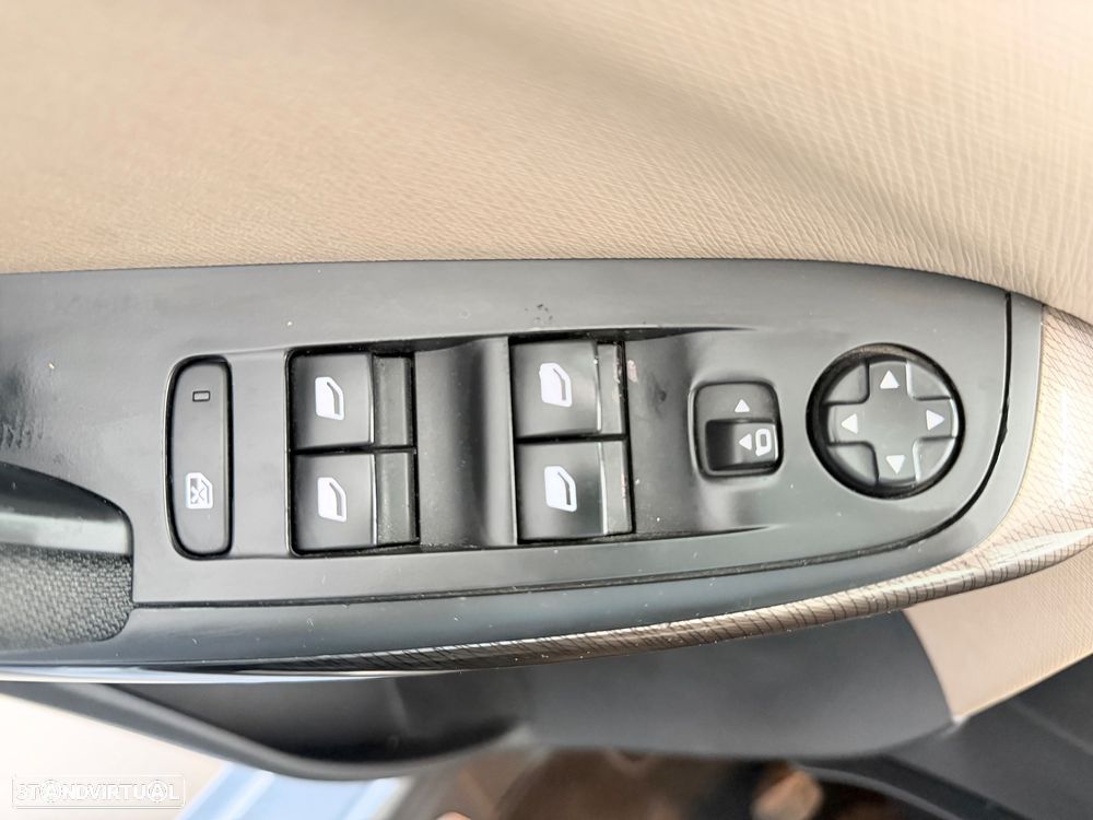 Citroën C4 Grand Picasso THP 155 Exclusive - 28