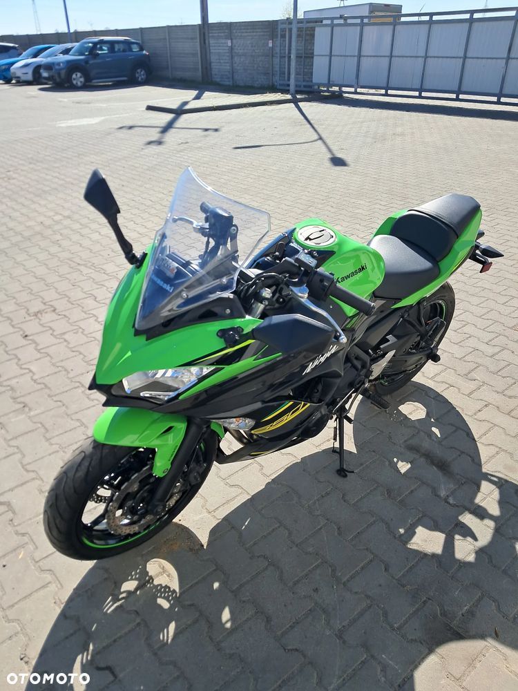 Kawasaki Ninja - 1