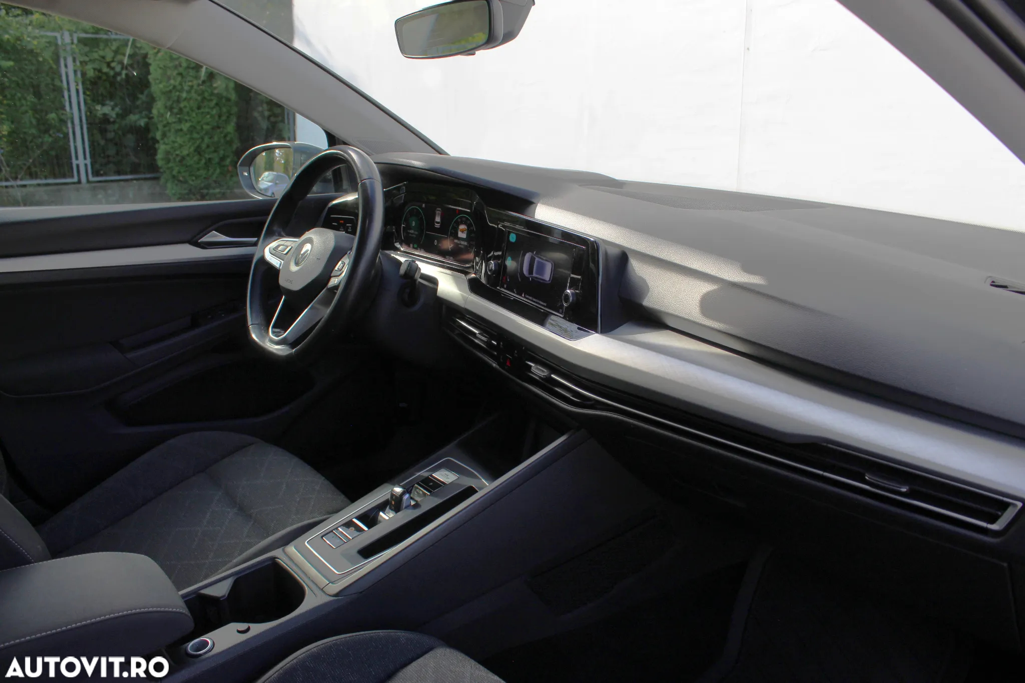 Volkswagen Golf Variant 2.0 TDI 116CP DSG Life - 12