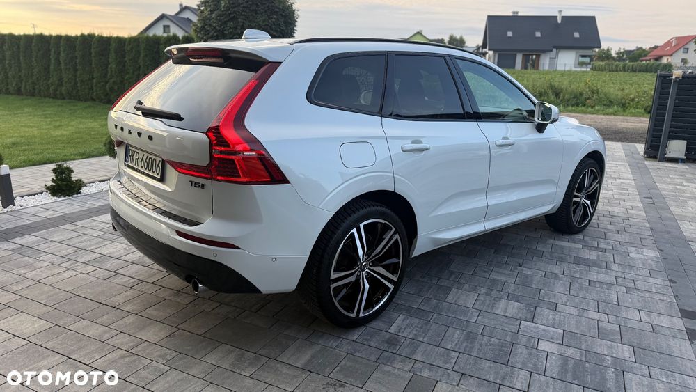 Volvo XC 60 T5 AWD Geartronic Momentum - 10