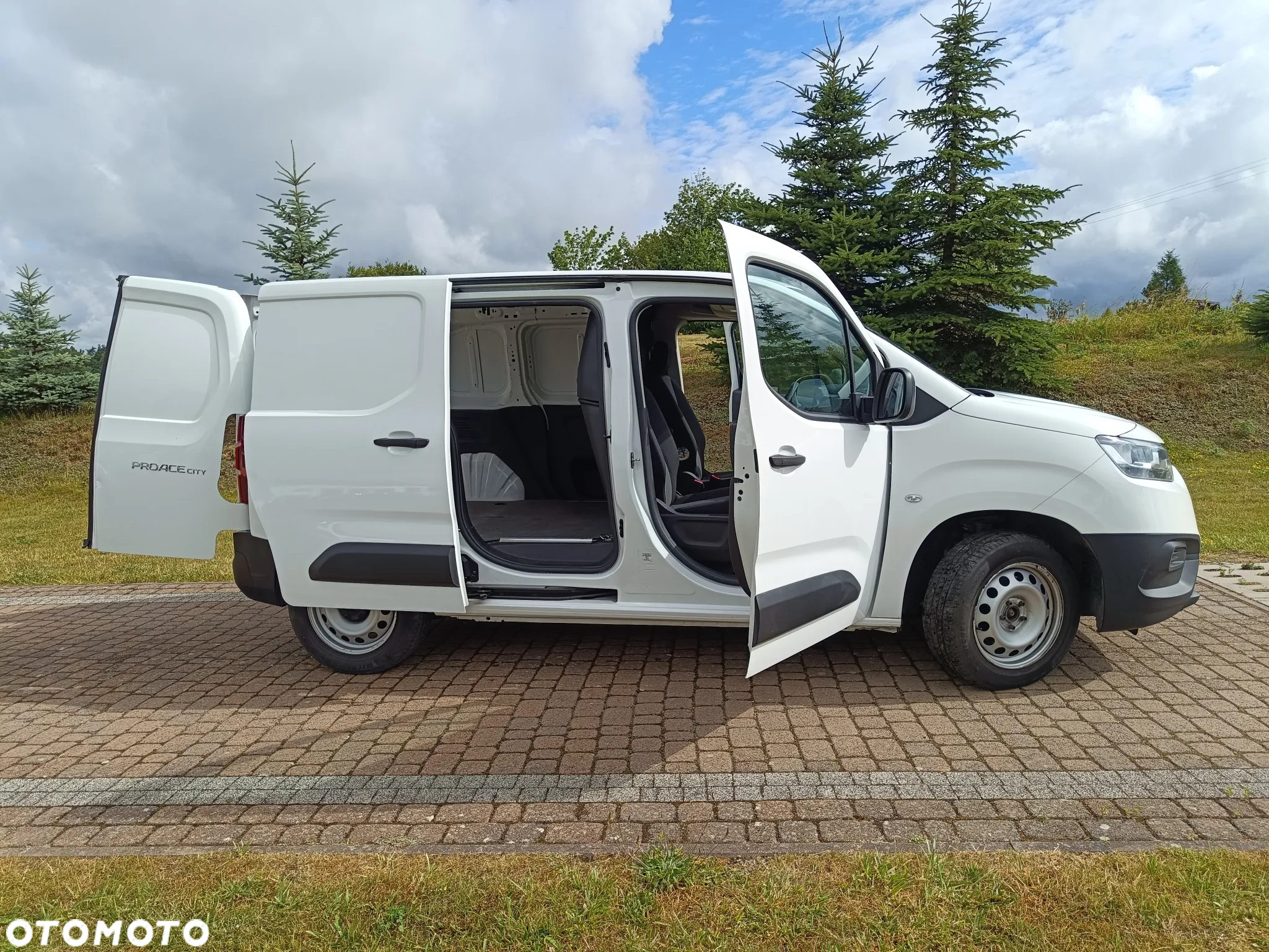 Toyota ProAce Kombi 1.5 D-4D Compact 2,6t - 30