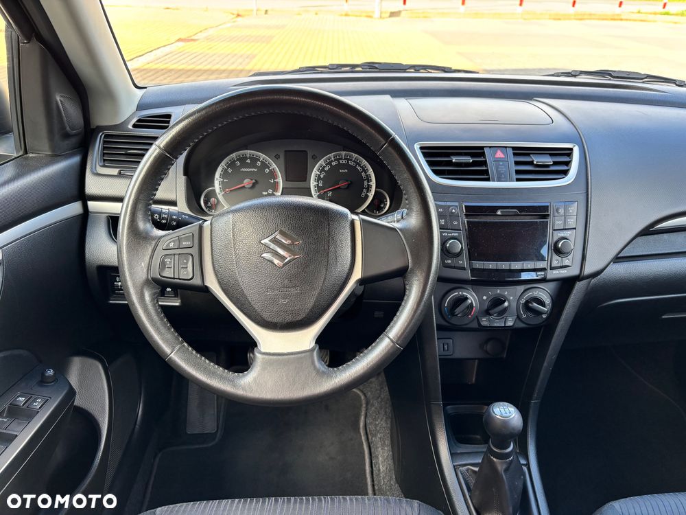 Suzuki Swift 1.2 4x4 Club - 11