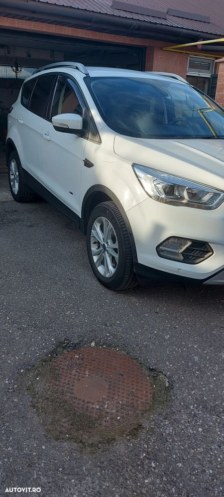 Ford Kuga 2.0 TDCi 4WD Titanium - 27