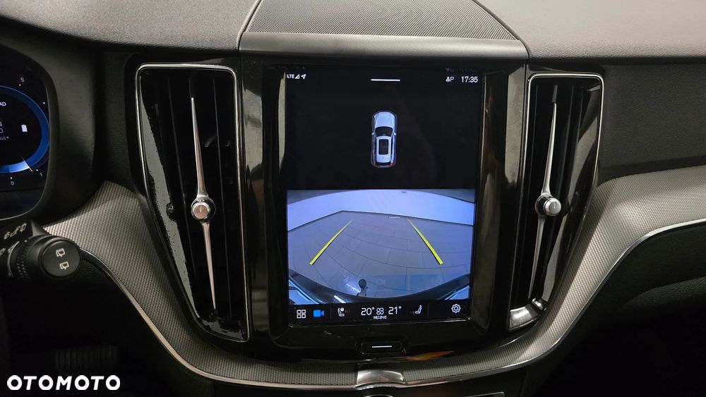 Volvo XC 60 B4 D AWD Inscription - 27