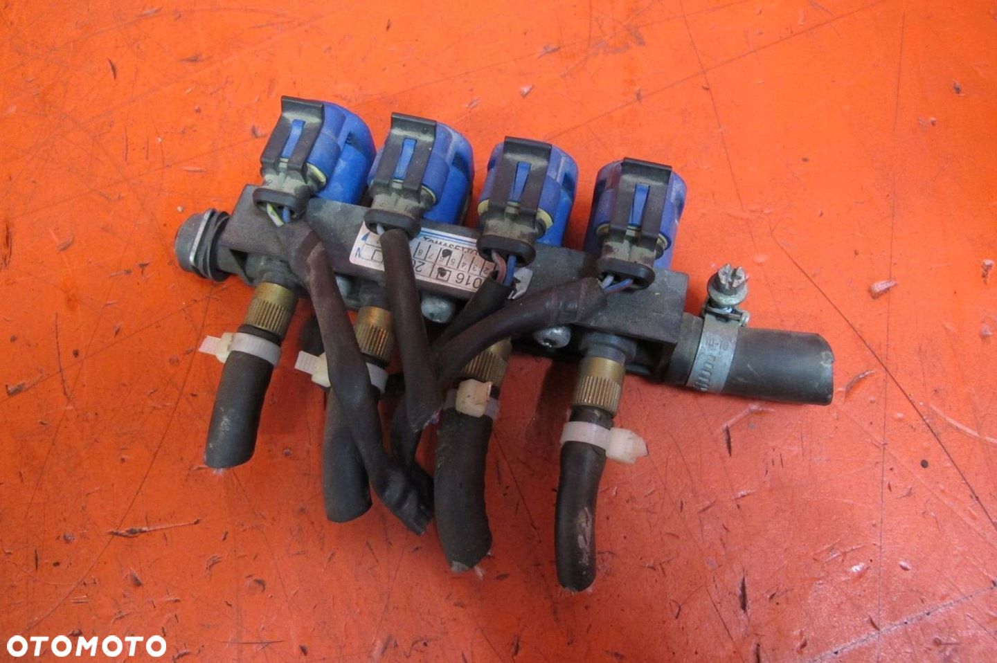 LISTWA WTRYSKOWA WTRYSKIWACZE GAZU LPG TOMASETTO ACHILLE - 1