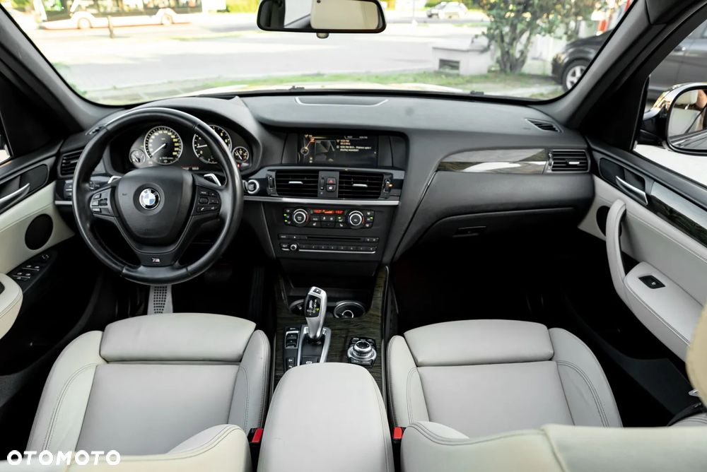 BMW X3 xDrive28i Sport-Aut M Sport - 17