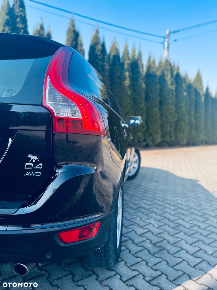 Volvo XC 60 D4 AWD Edition Pro - 11