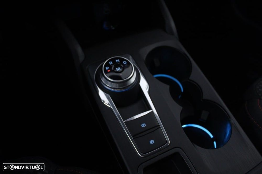 Ford Focus SW 1.5 TDCi EcoBlue ST-Line Aut. - 27