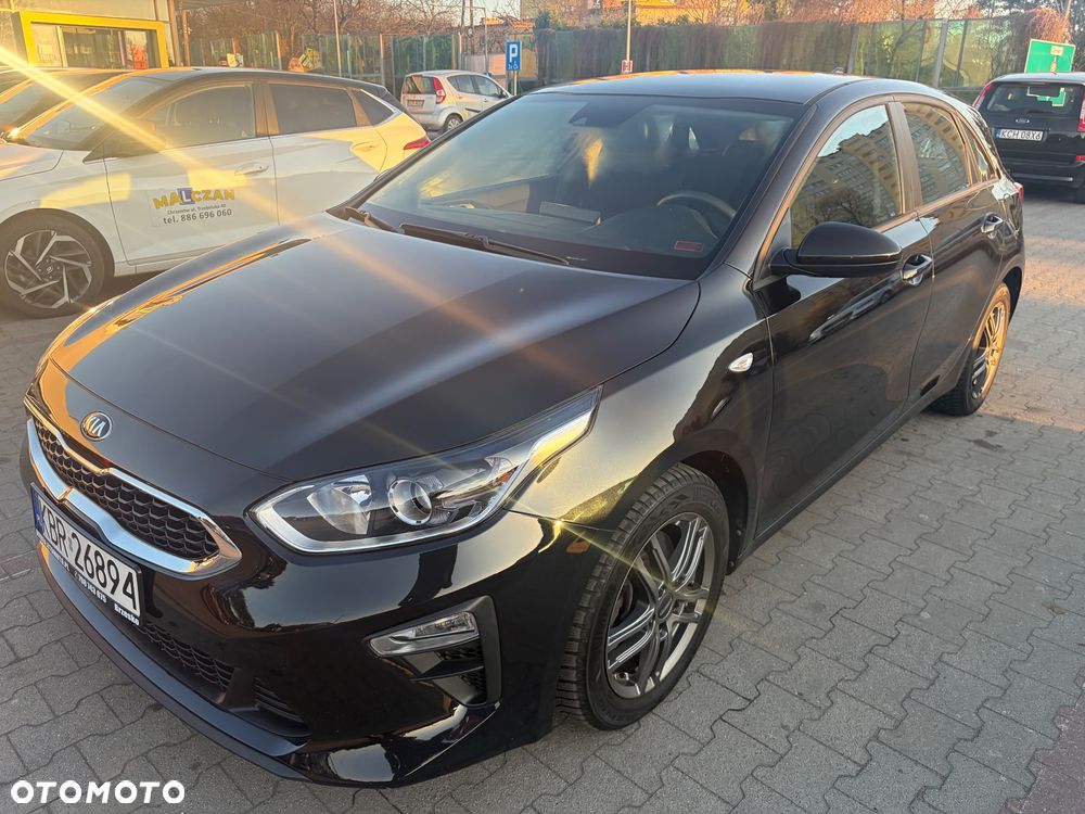 Kia Ceed 1.0 T-GDI OPF Edition 7 - 17