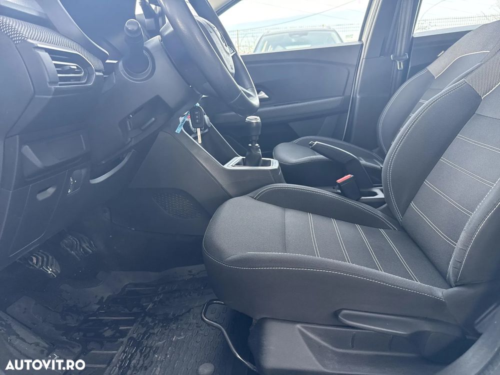 Dacia Logan TCe 90 MT6 Comfort - 11