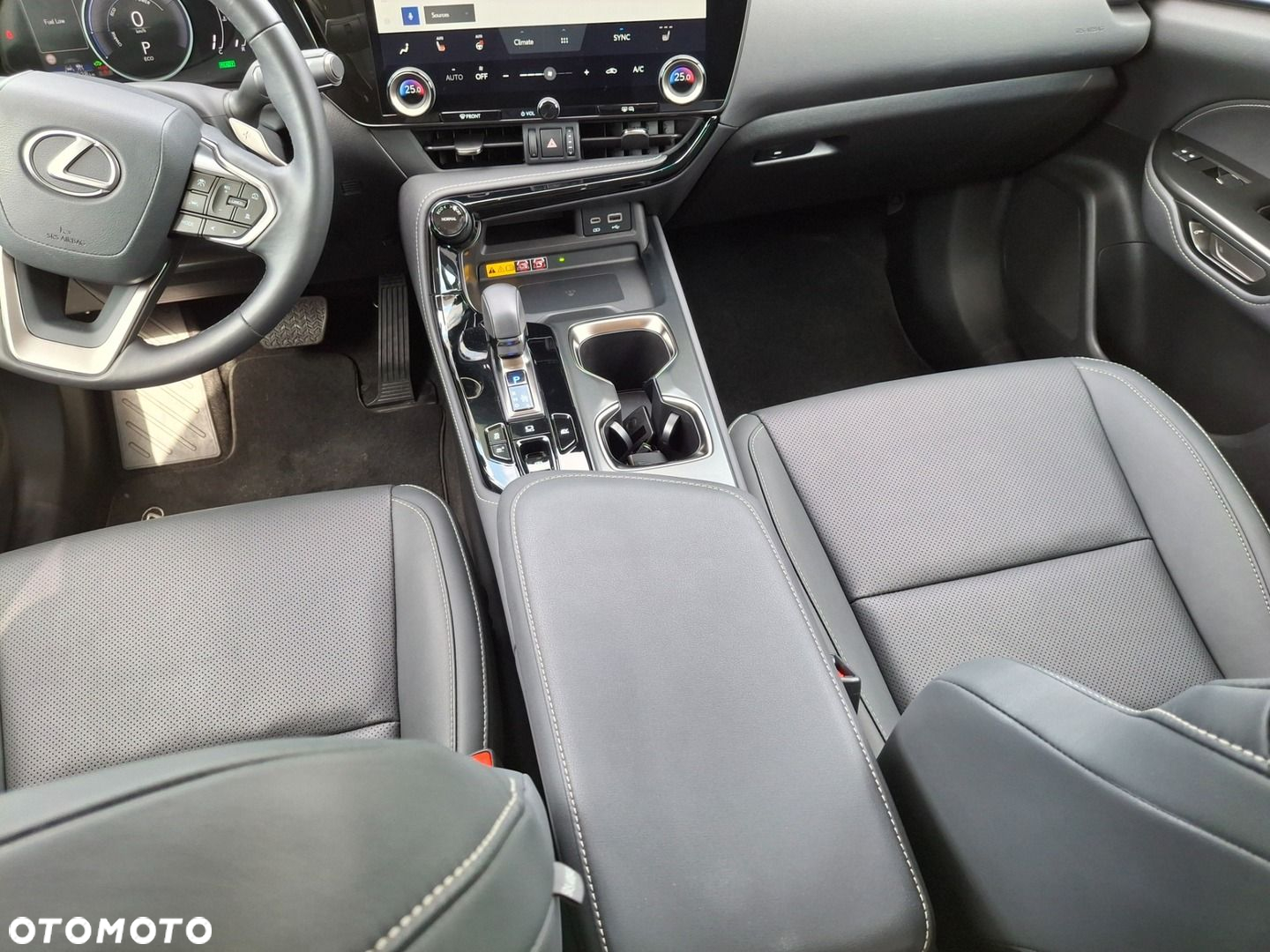 Lexus NX 350h Prestige AWD - 33