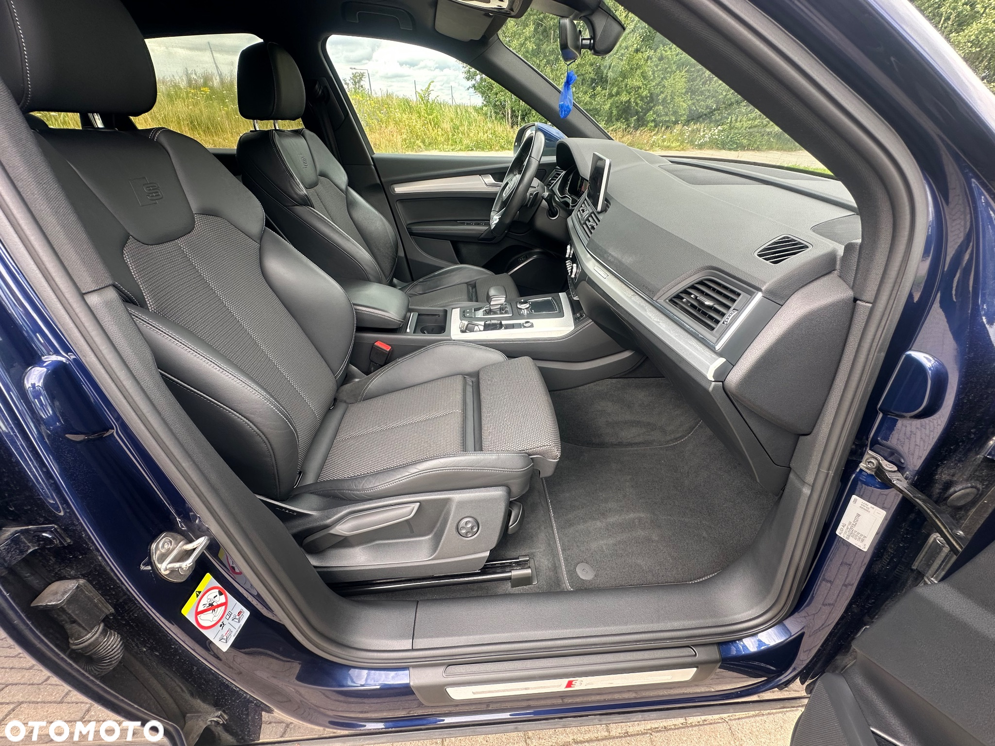 Audi Q5 55 TFSIe quattro S tronic S line - 11