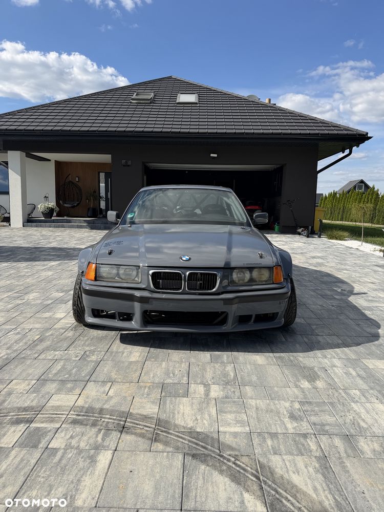 BMW Seria 3 - 8