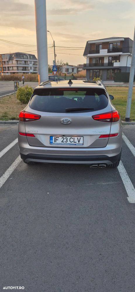 Hyundai Tucson 1.6 T-GDi 4WD 7DCT Luxury - 7