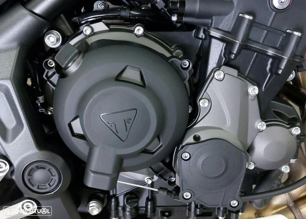 Triumph Trident 660 - 7