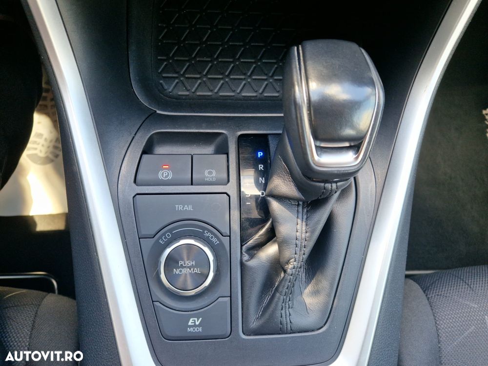 Toyota RAV4 - 20