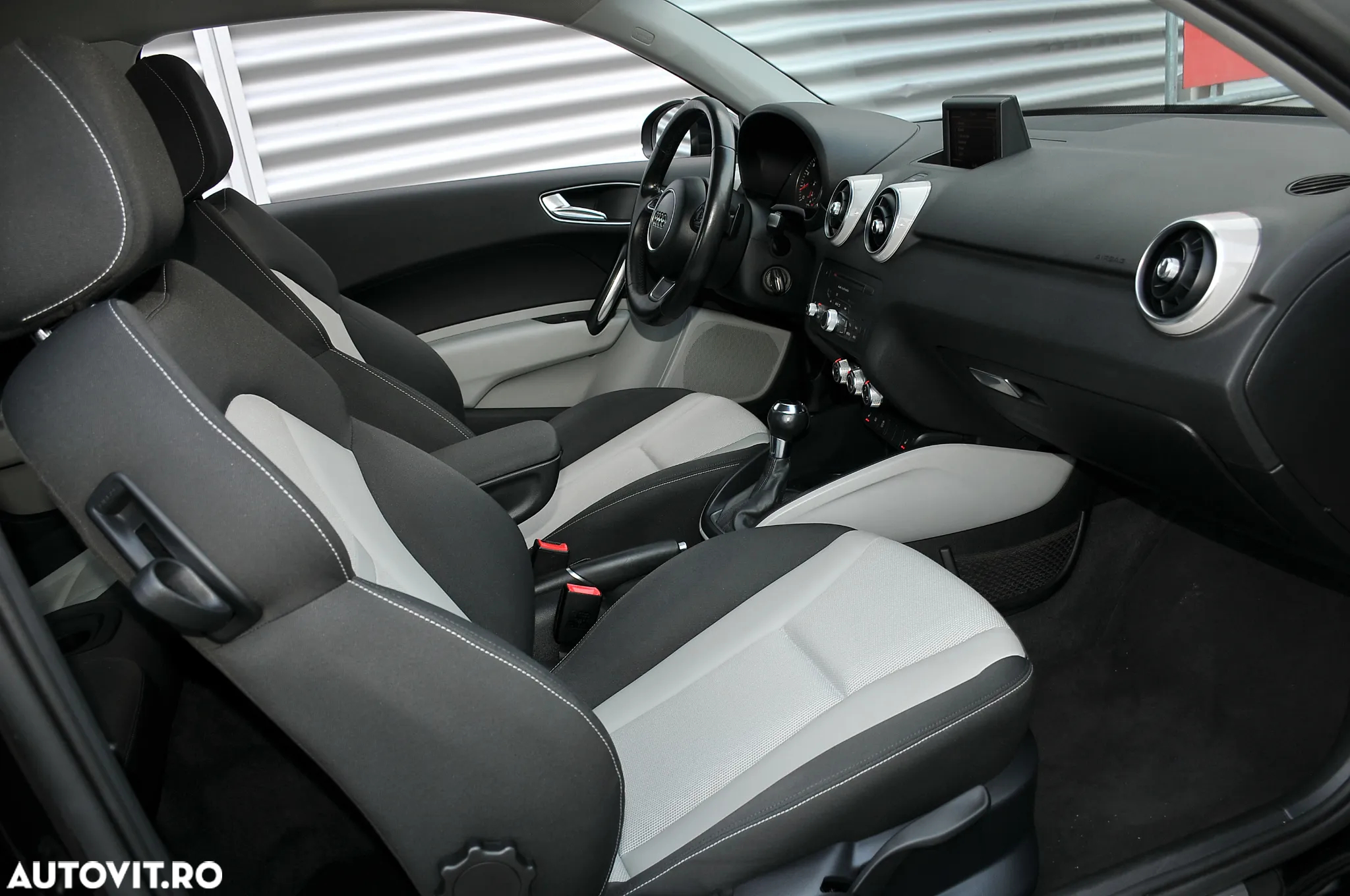 Audi A1 1.4 TFSI S tronic S line edition - 12