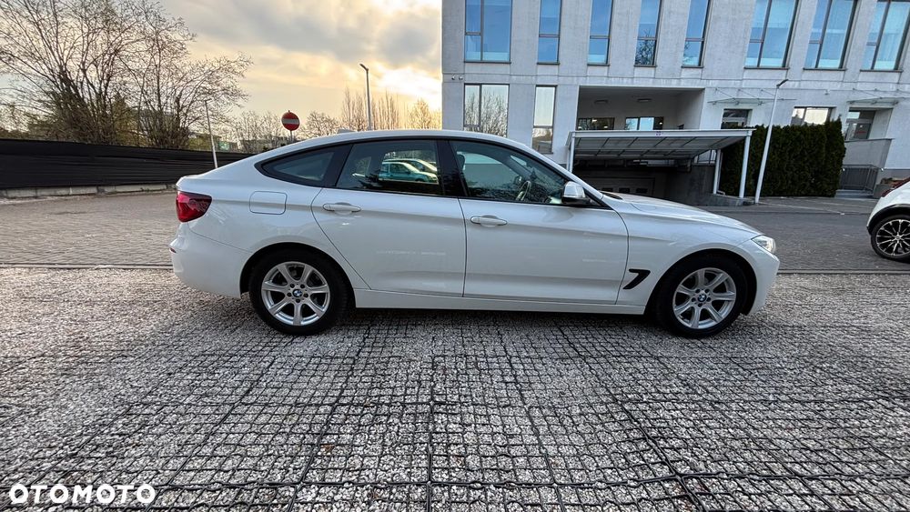 BMW 3GT 318d - 10