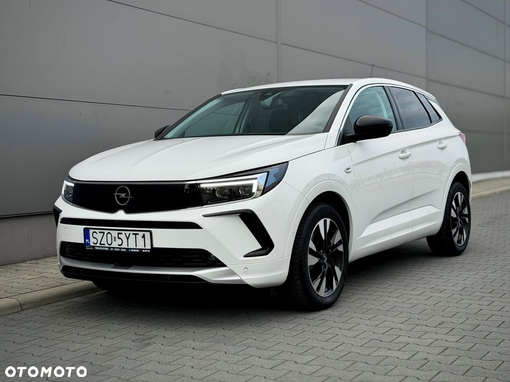 Opel Grandland 1.2 T Business Elegance S&S - 3