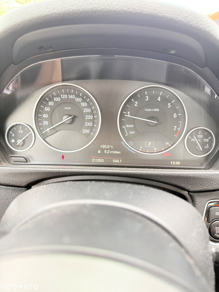 BMW Seria 3 328i xDrive Sport Line - 10