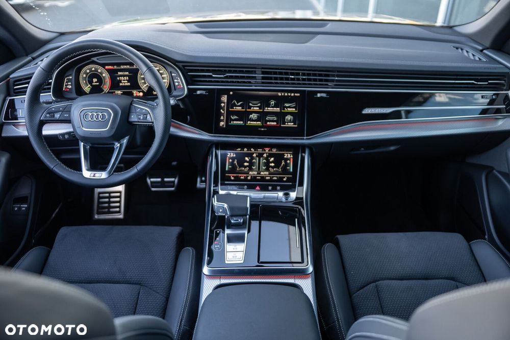 Audi Q8 - 21