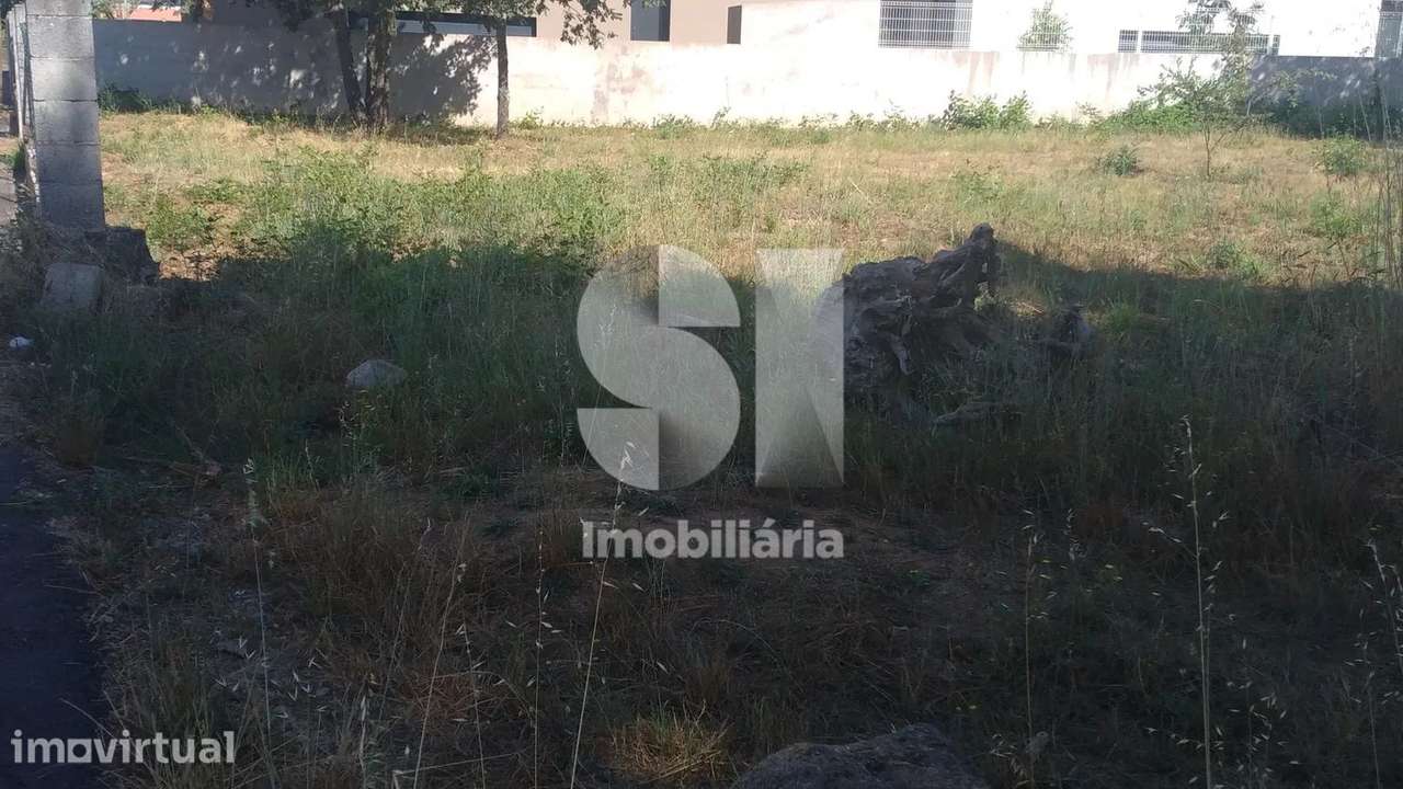 Lote para venda - Grande imagem: 4/6