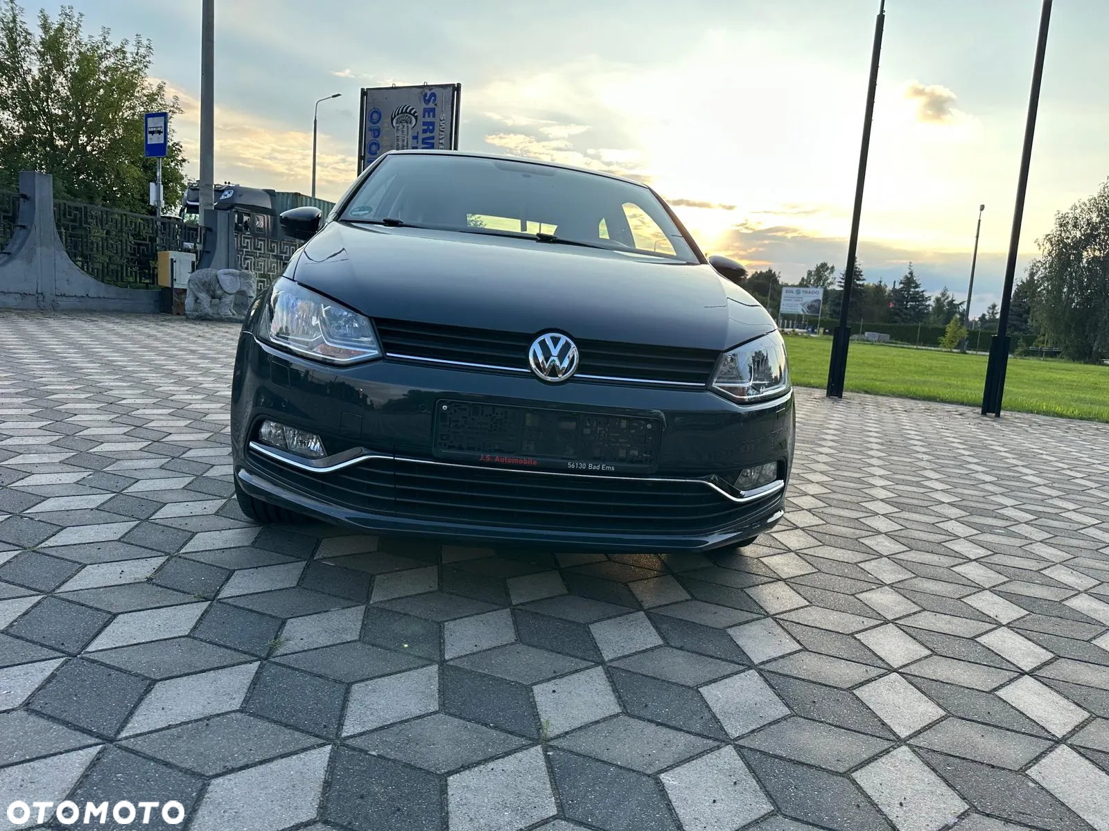 Volkswagen Polo - 2