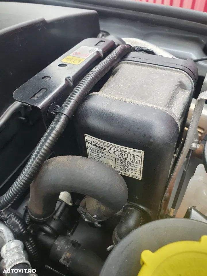 Webasto sirocou incalzire auxiliara carenaj aparatori noroi stanga dreapta armatura intaritura bara fata spate amortizoare capota brat bascula ventilator habitaclu Land Rover Discovery 3 motor 2.7 tdv6 an 2007 276dt 190cp dezmembrez dezmembrari piese - 1