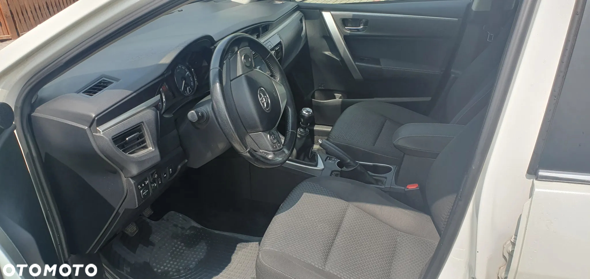 Toyota Corolla 1.6 Prestige - 9