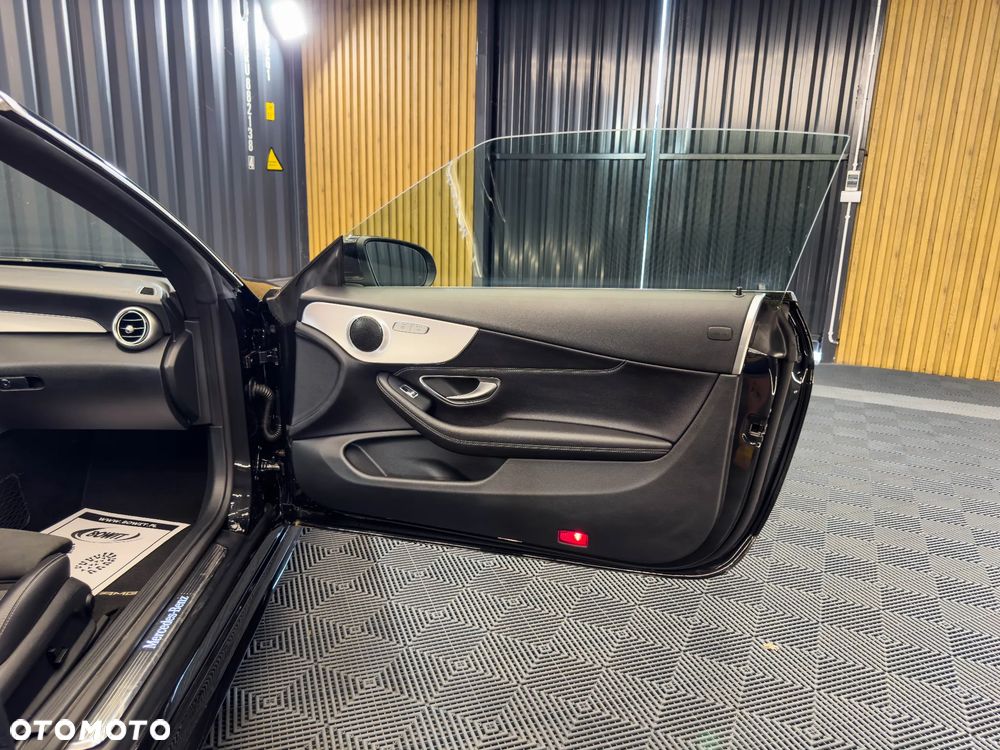 Mercedes-Benz Klasa C 220 CDI 7G-TRONIC Edition - 20