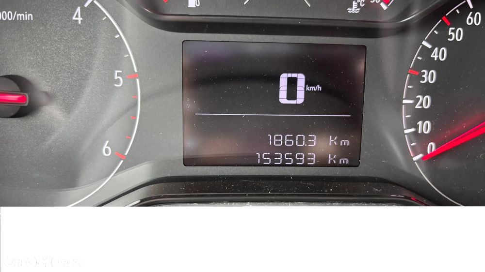 Opel COMBO - 26