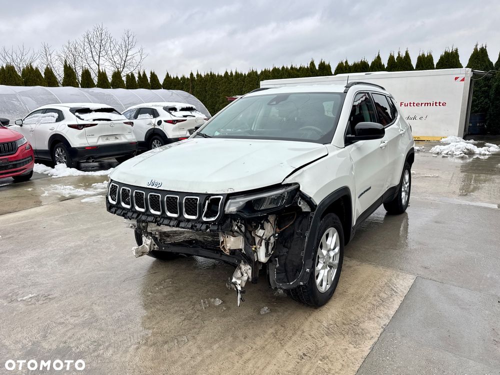 Jeep Compass - 2