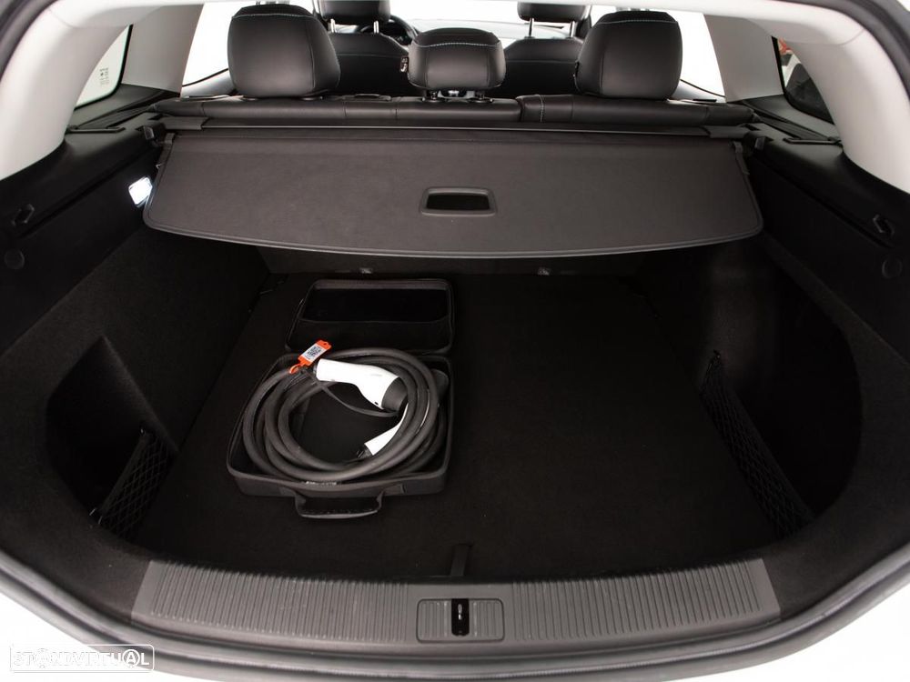 MG MG5 61 kWh Luxury - 12