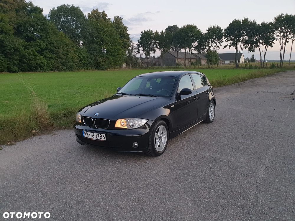 BMW Seria 1 120i - 1