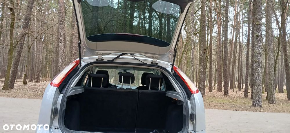 Ford Focus 1.6 16V Silver Magic - 22