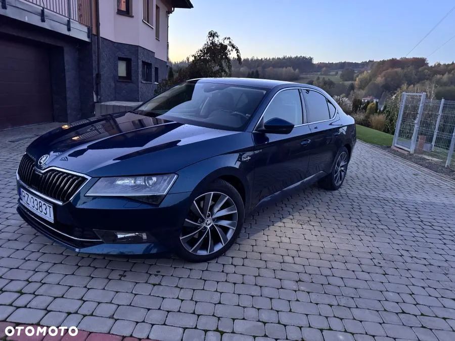 Skoda Superb 2.0 TDI 4x4 L&K DSG - 1