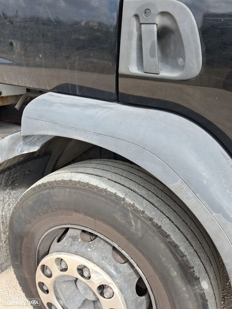 Renault Premium - 8