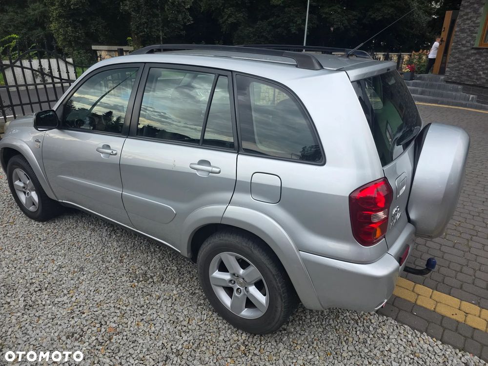 Toyota RAV4 D-4D 4x4 Executive - 5