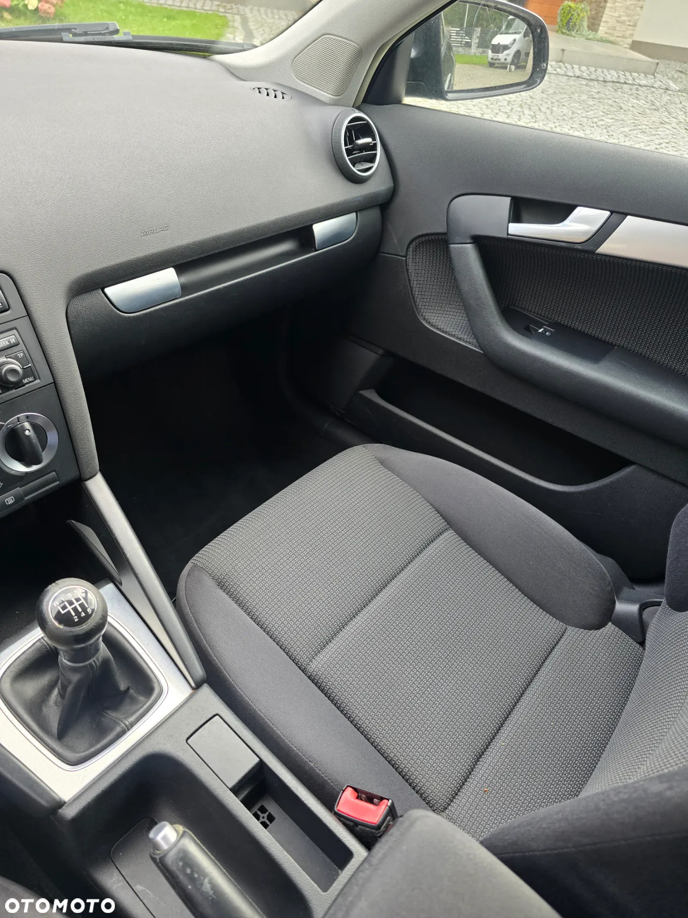 Audi A3 1.6 Attraction - 7