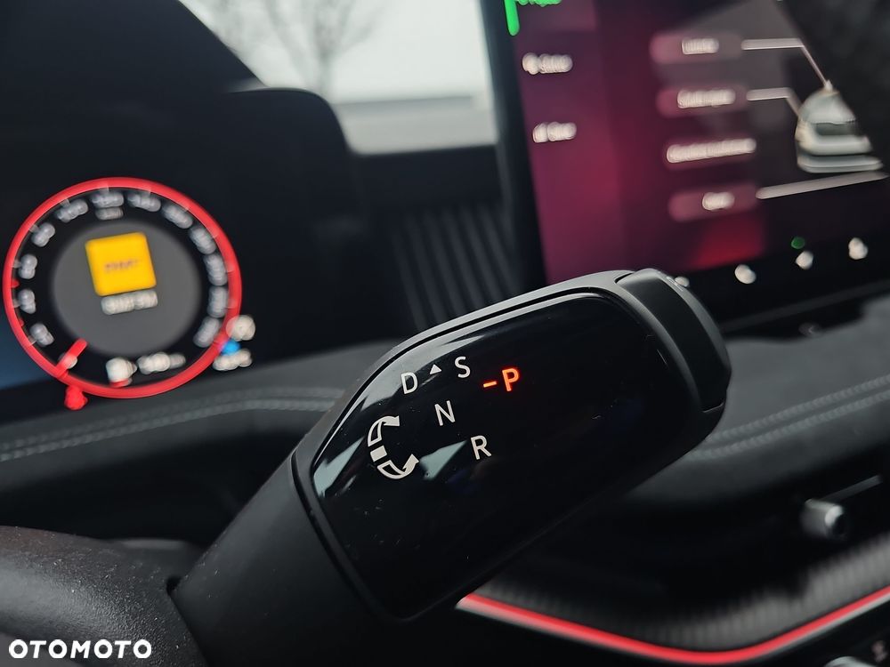 Skoda Superb 2.0 TSI Sportline DSG - 22