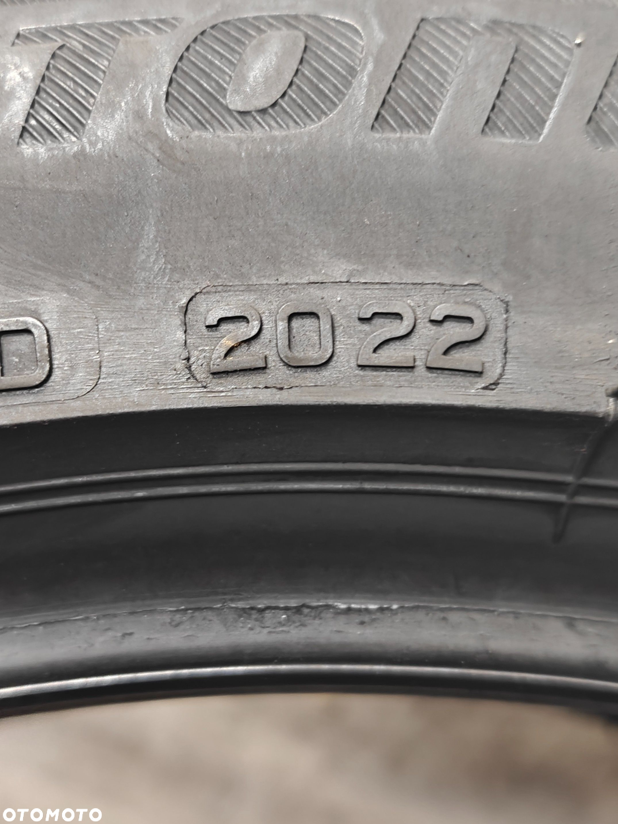 4x 215/50R18 opony letnie Bridgestone 6,9mm 2022 (M970) - 7