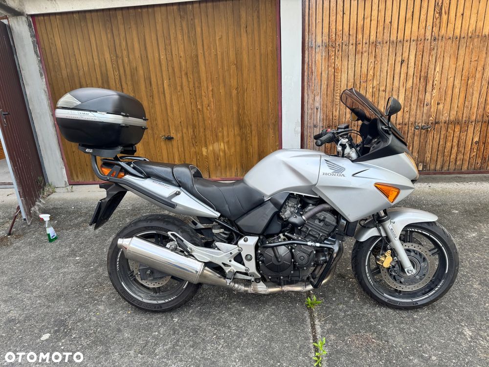 Honda CBF - 11