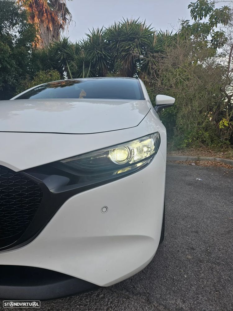 Mazda 3 - 6