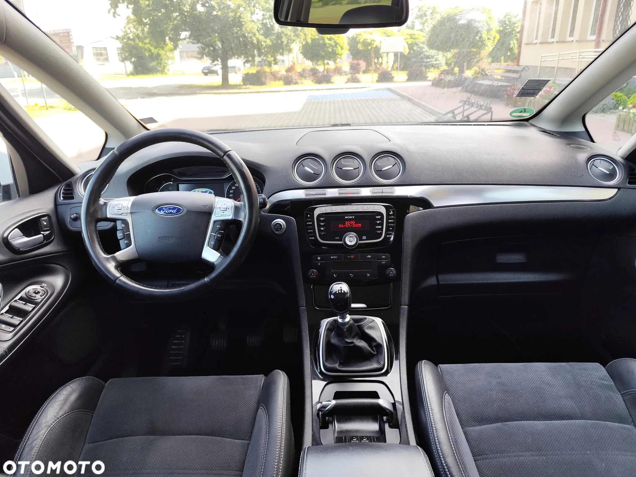 Ford S-Max 2.0 TDCi Titanium - 9