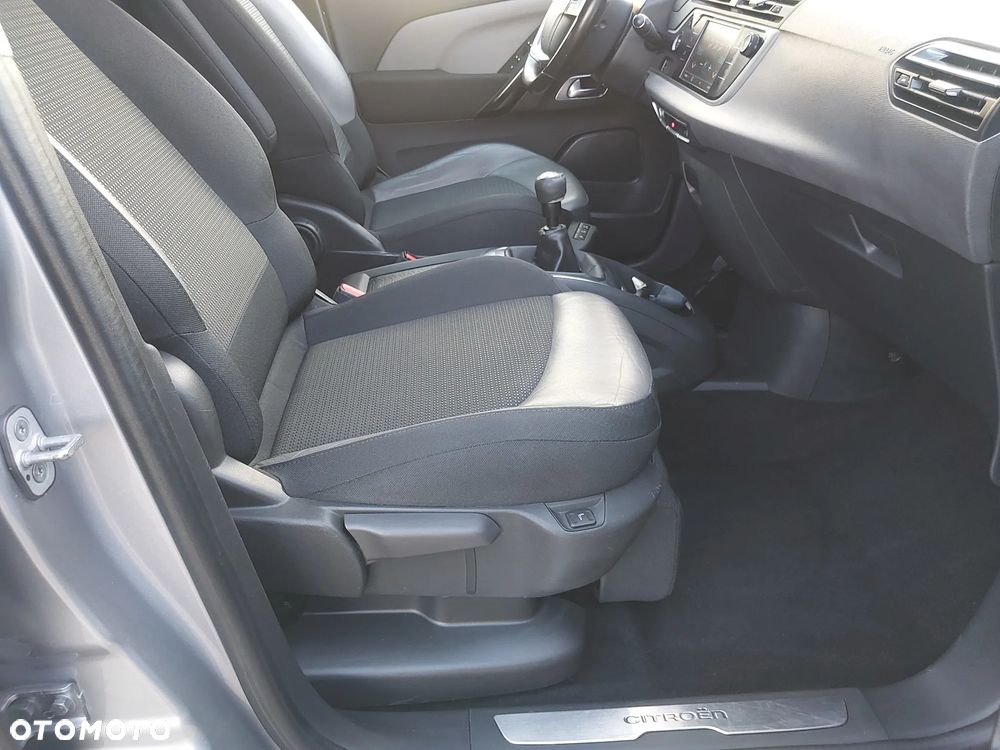 Citroën C4 Picasso 2.0 BlueHDi Shine S&S - 26
